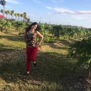 Meet your Posher, Alba